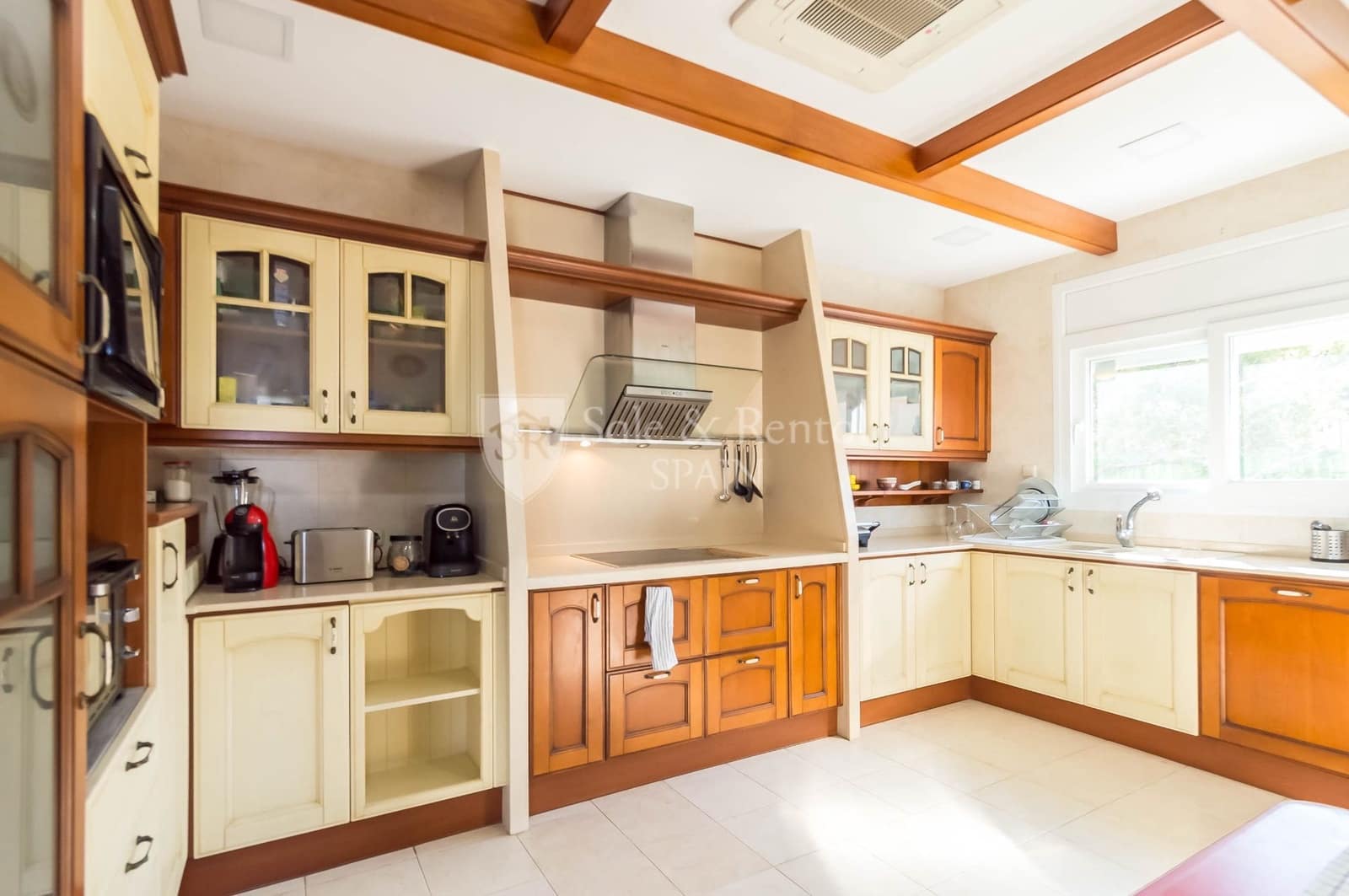 3 soveværelse Villa til salg i Lloret de Mar med swimmingpool garage - € 699.000 (Ref: 7512691)