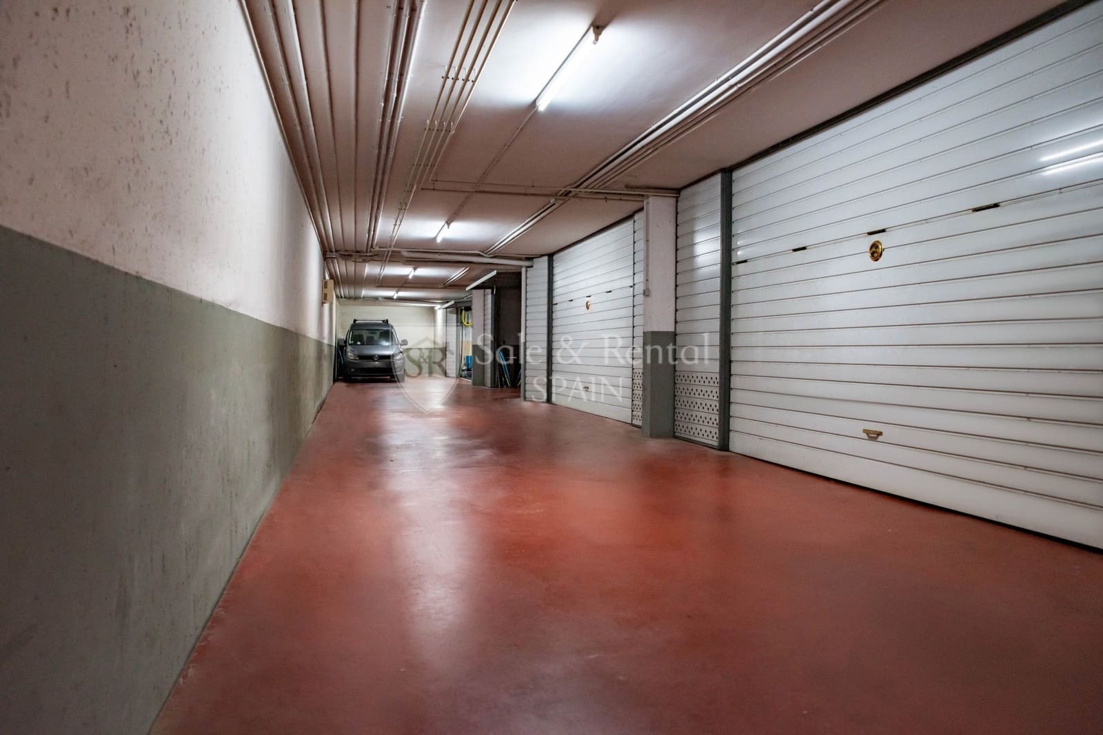 4 soverom Kjedet enebolig til salgs i Lloret de Mar med svømmebasseng garasje - € 625 000 (Ref: 7515632)