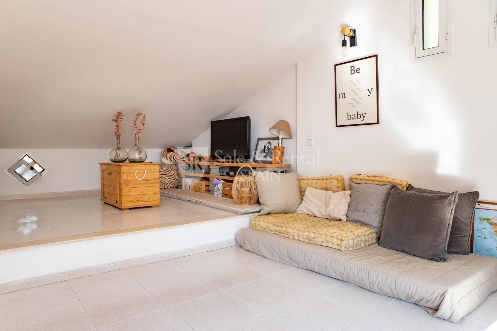 4 soverom Kjedet enebolig til salgs i Lloret de Mar med svømmebasseng garasje - € 625 000 (Ref: 7515632)