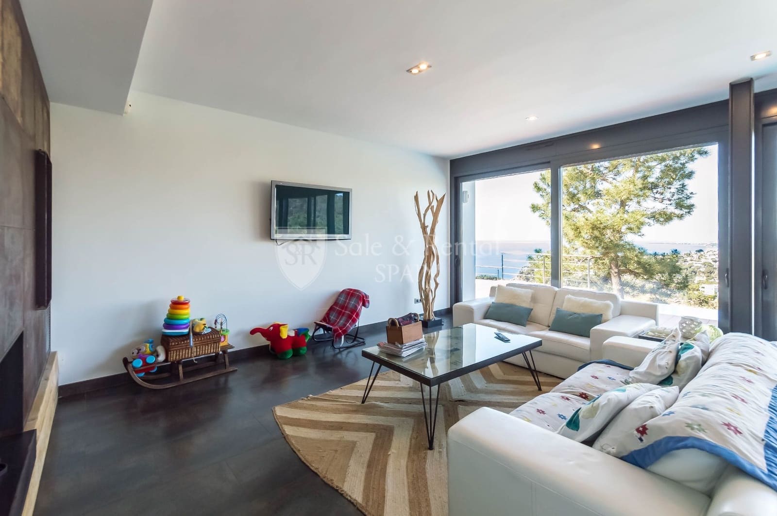 4 soverom Villa til salgs i Lloret de Mar med svømmebasseng garasje - € 1 200 000 (Ref: 7561569)