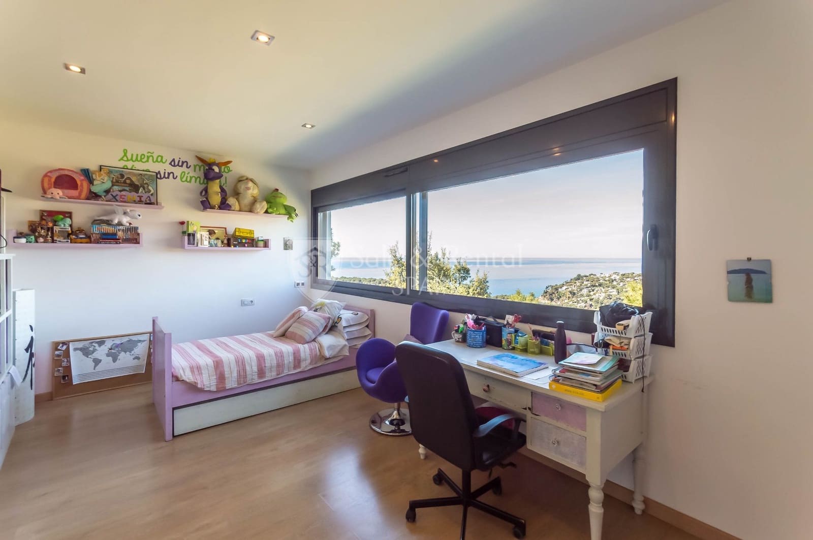 4 soverom Villa til salgs i Lloret de Mar med svømmebasseng garasje - € 1 200 000 (Ref: 7561569)