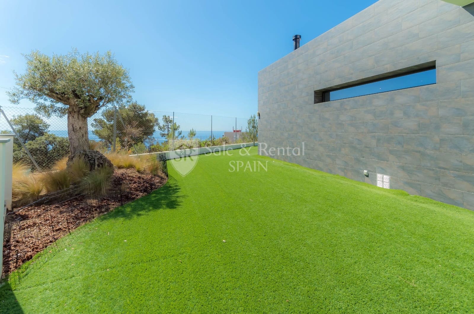 4 soverom Villa til salgs i Lloret de Mar med svømmebasseng garasje - € 1 200 000 (Ref: 7561569)