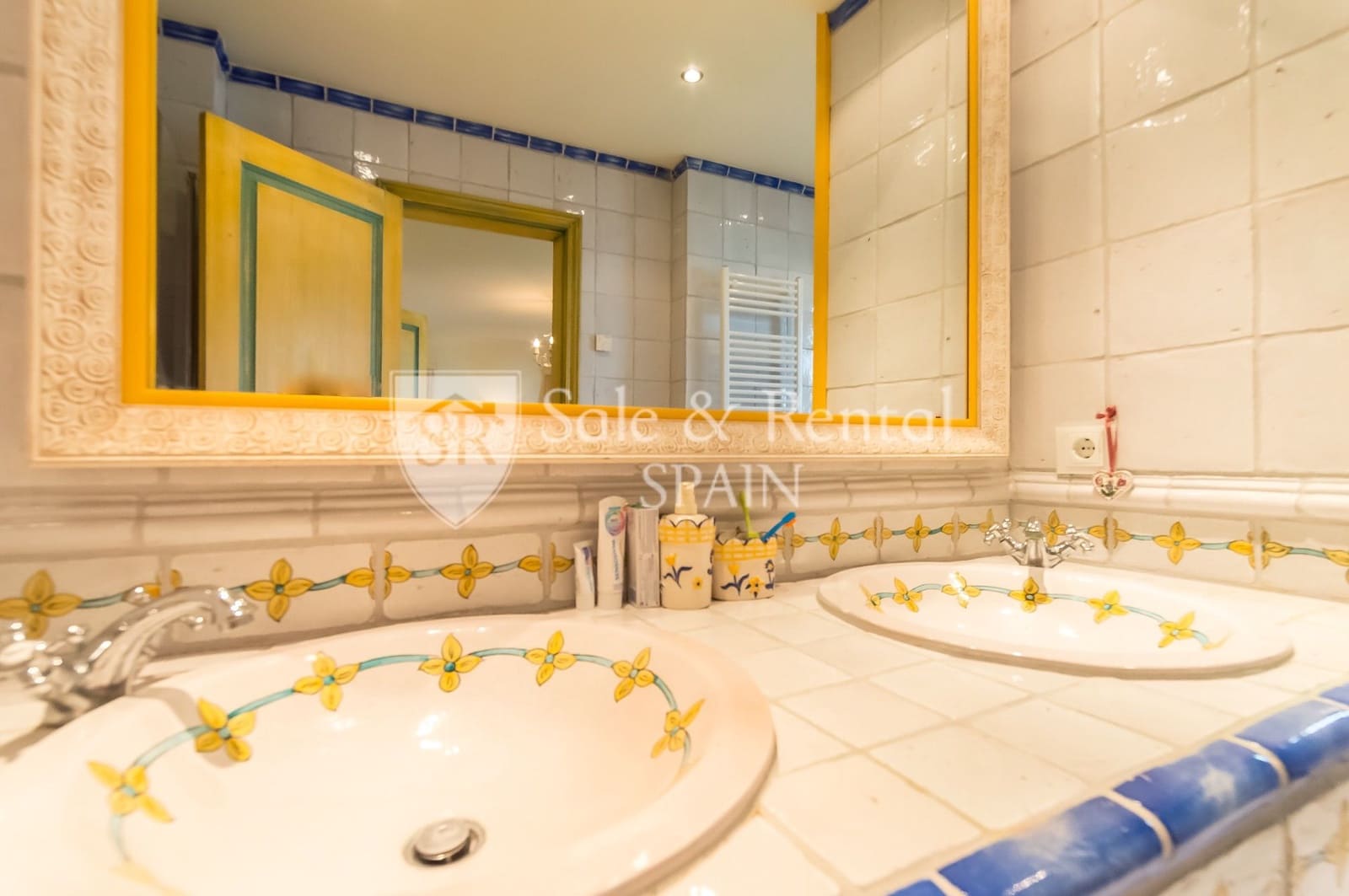 5 slaapkamer Villa te koop in Lloret de Mar met zwembad garage - € 1.570.000 (Ref: 7646876)