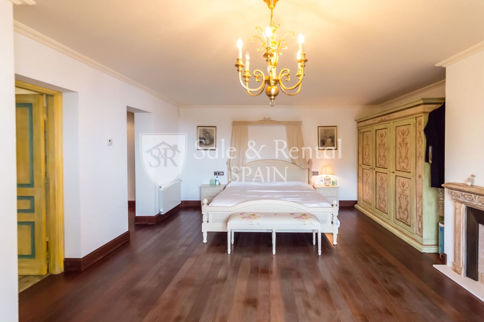 5 slaapkamer Villa te koop in Lloret de Mar met zwembad garage - € 1.570.000 (Ref: 7646876)