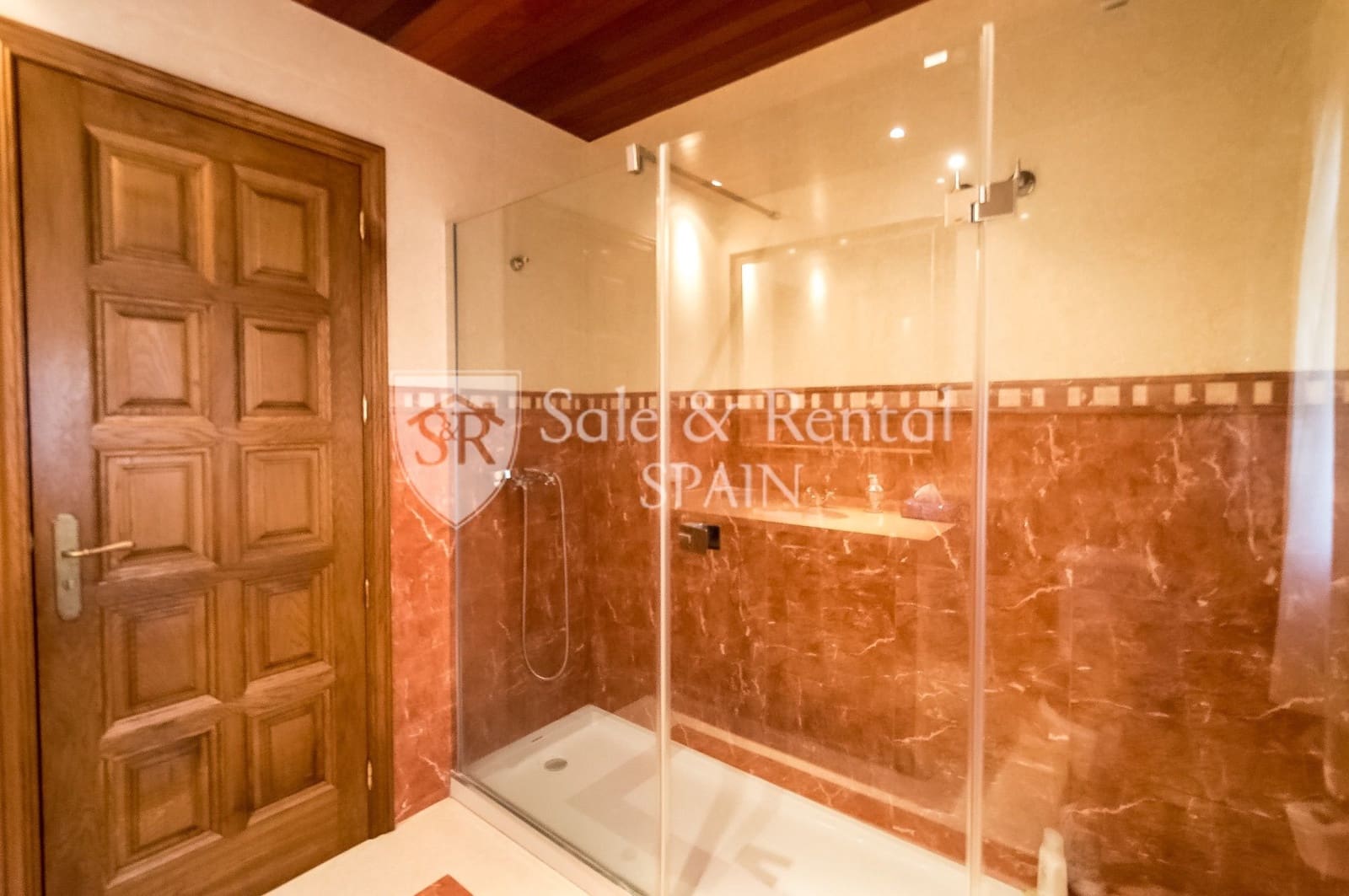 5 slaapkamer Villa te koop in Lloret de Mar met zwembad garage - € 1.570.000 (Ref: 7646876)