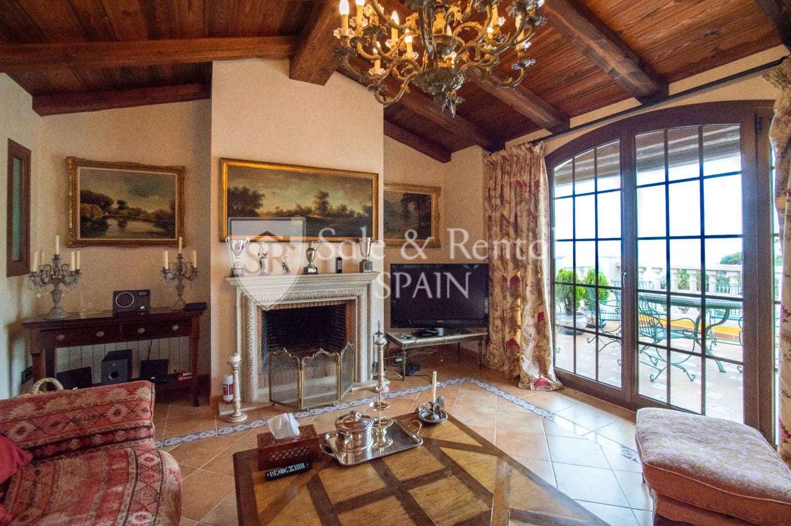 5 slaapkamer Villa te koop in Lloret de Mar met zwembad garage - € 1.570.000 (Ref: 7646876)