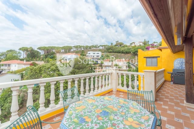 5 camera da letto Villa in vendita in Montgoda, Lloret de Mar con piscina garage - 1.570.000 € (Rif: 7646876)