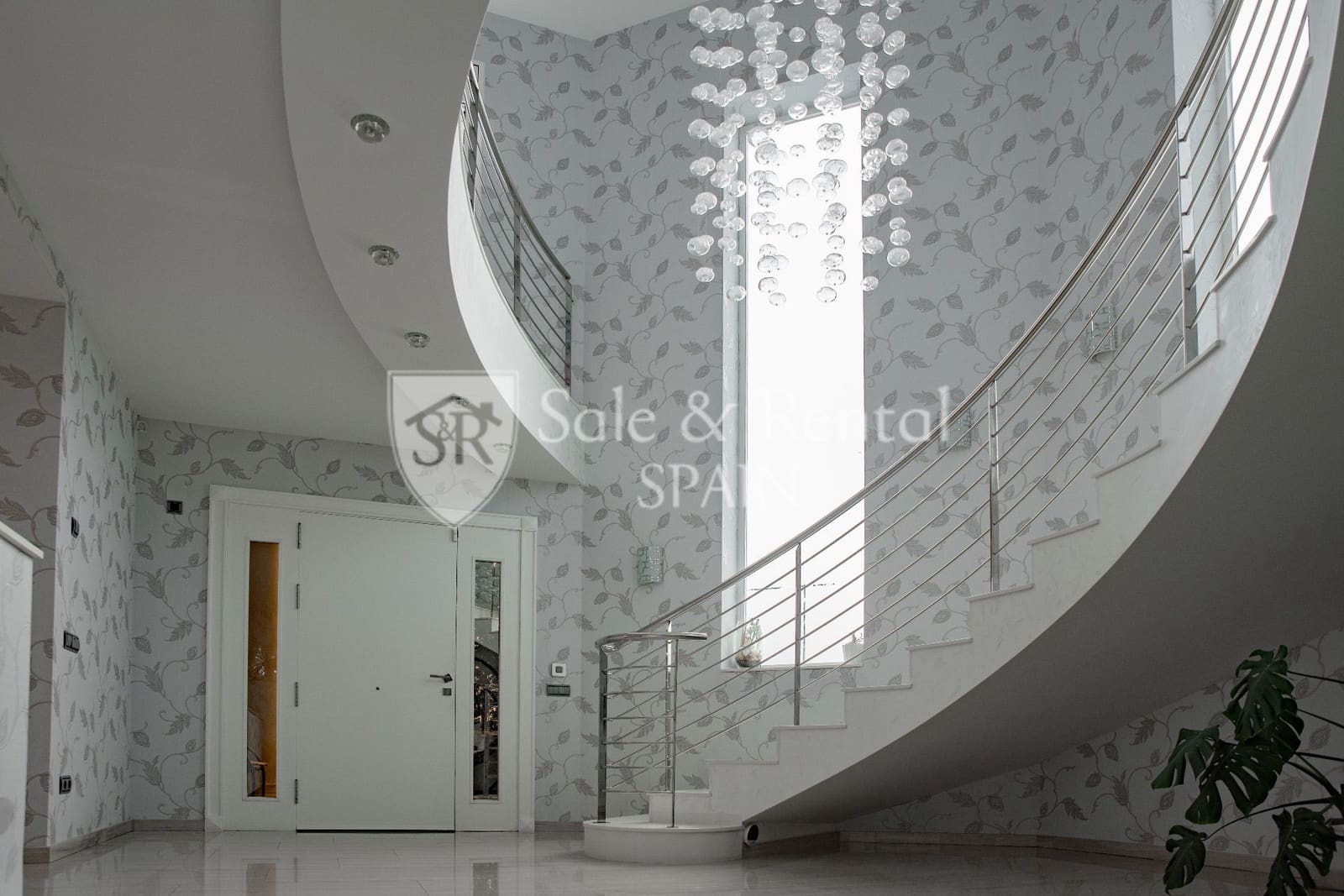 5 soveværelse Villa til salg i Lloret de Mar med swimmingpool garage - € 1.490.000 (Ref: 7703191)