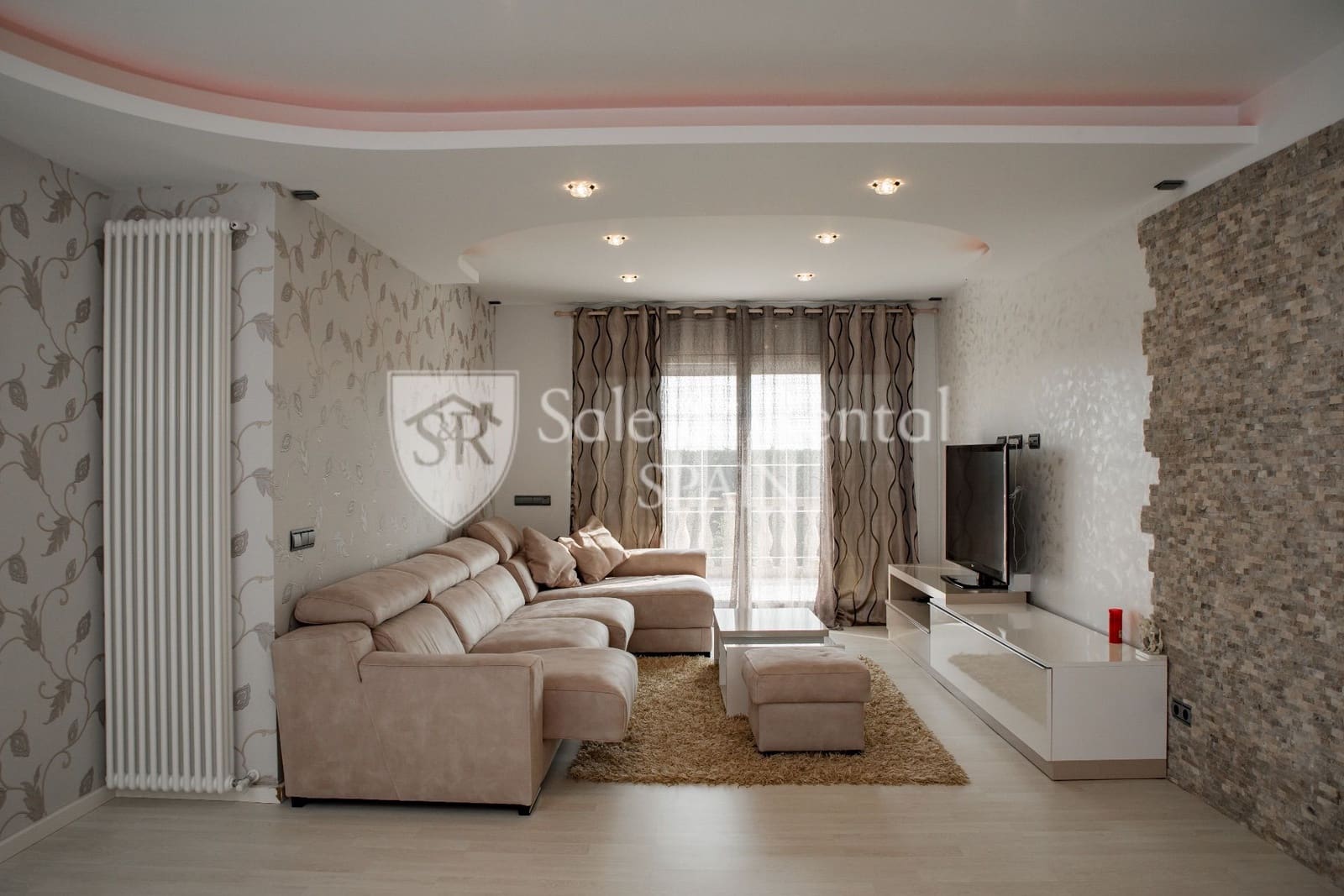 5 soveværelse Villa til salg i Lloret de Mar med swimmingpool garage - € 1.490.000 (Ref: 7703191)