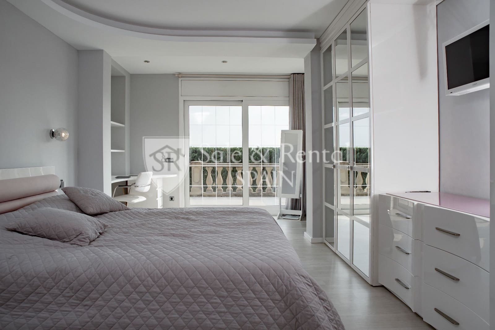 5 soveværelse Villa til salg i Lloret de Mar med swimmingpool garage - € 1.490.000 (Ref: 7703191)