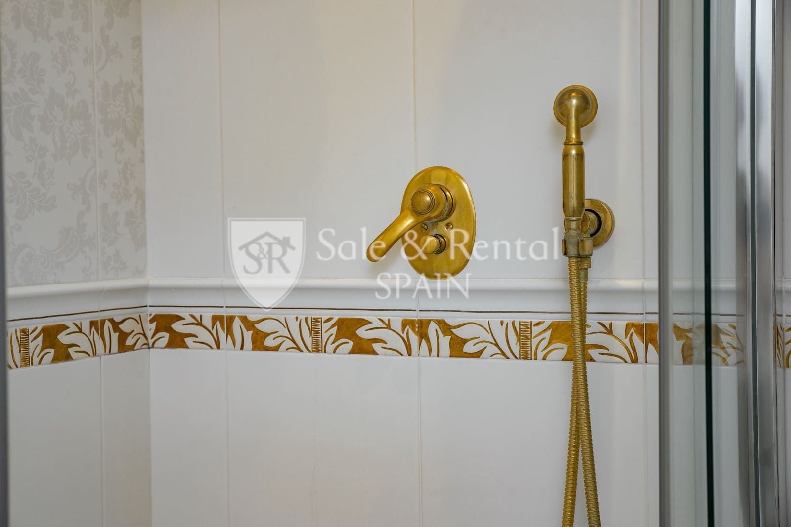 5 soveværelse Villa til salg i Lloret de Mar med swimmingpool garage - € 1.490.000 (Ref: 7703191)