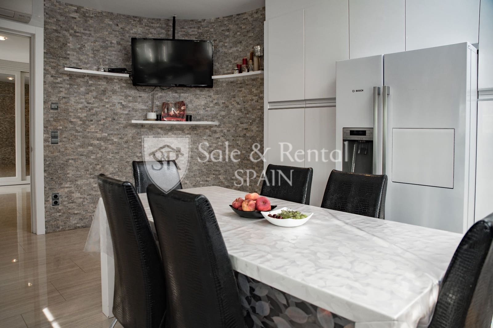 5 soveværelse Villa til salg i Lloret de Mar med swimmingpool garage - € 1.490.000 (Ref: 7703191)