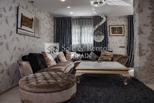 5 camera da letto Villa in vendita in Condado del Jaruco - Puigventós, Lloret de Mar con piscina garage - 1.490.000 € (Rif: 7703191)