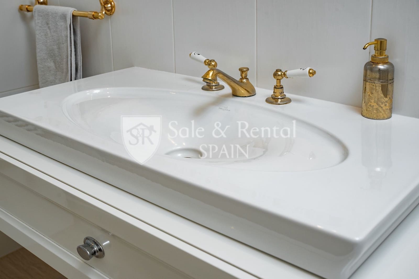 5 soveværelse Villa til salg i Lloret de Mar med swimmingpool garage - € 1.490.000 (Ref: 7703191)