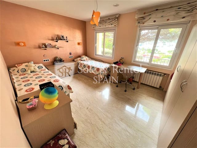 10 bedroom Villa for sale in Sant Feliu de Guíxols with pool garage - € 7,875,000 (Ref: 7742309)