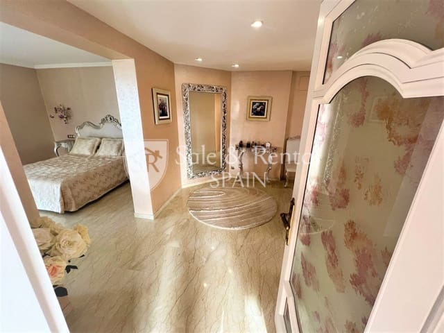 10 bedroom Villa for sale in Sant Feliu de Guíxols with pool garage - € 7,875,000 (Ref: 7742309)