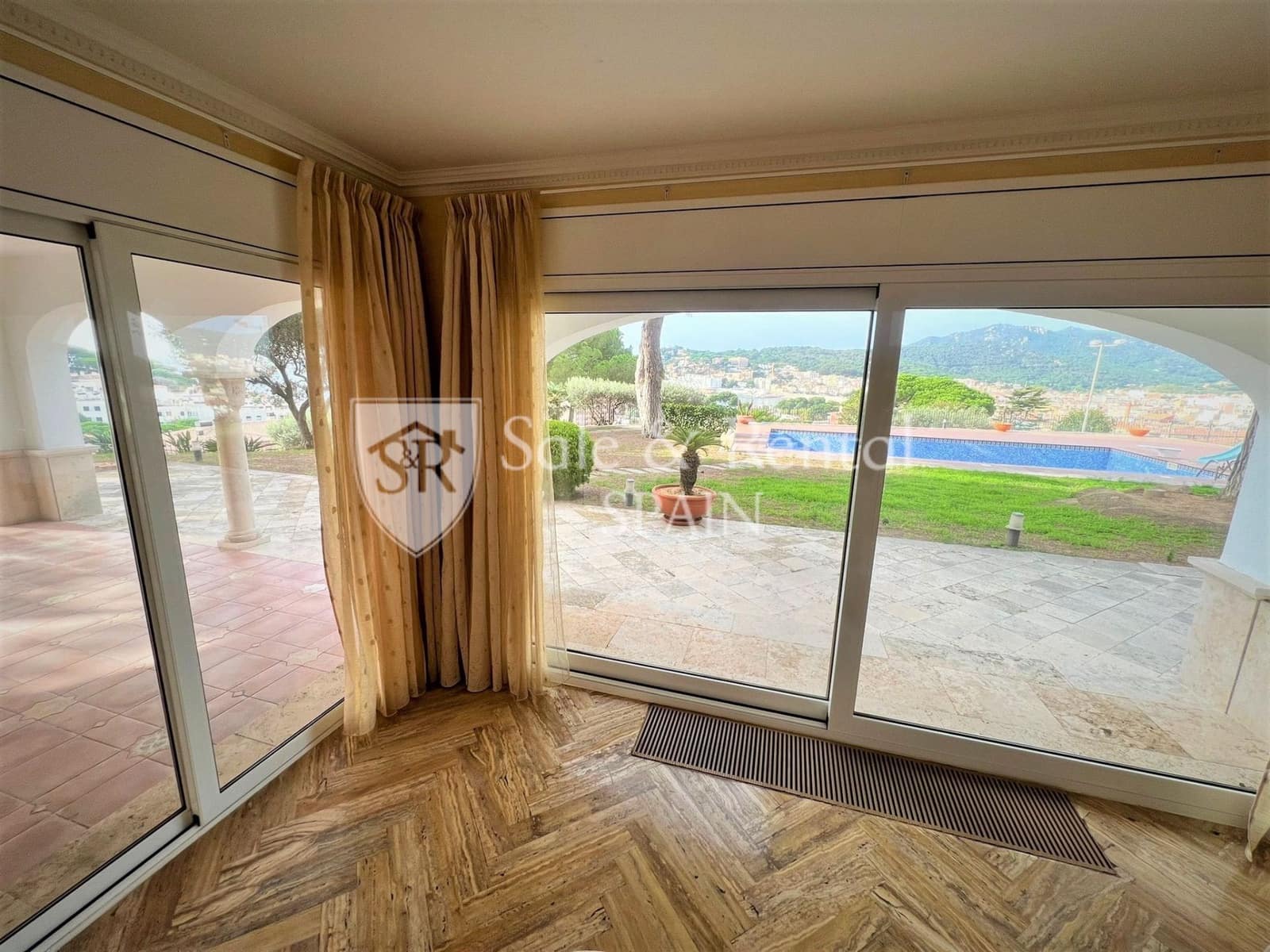 10 soveværelse Villa til salg i Sant Feliu de Guixols med swimmingpool garage - € 7.875.000 (Ref: 7742309)