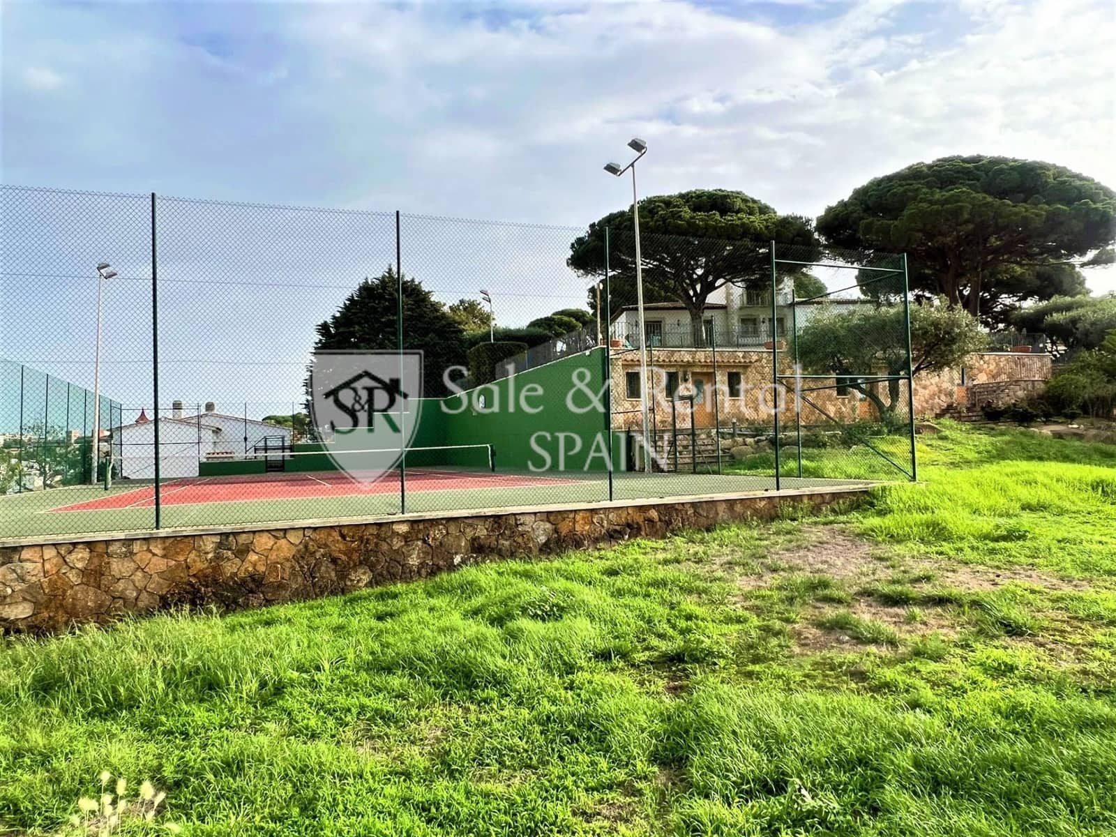 10 soveværelse Villa til salg i Sant Feliu de Guixols med swimmingpool garage - € 7.875.000 (Ref: 7742309)