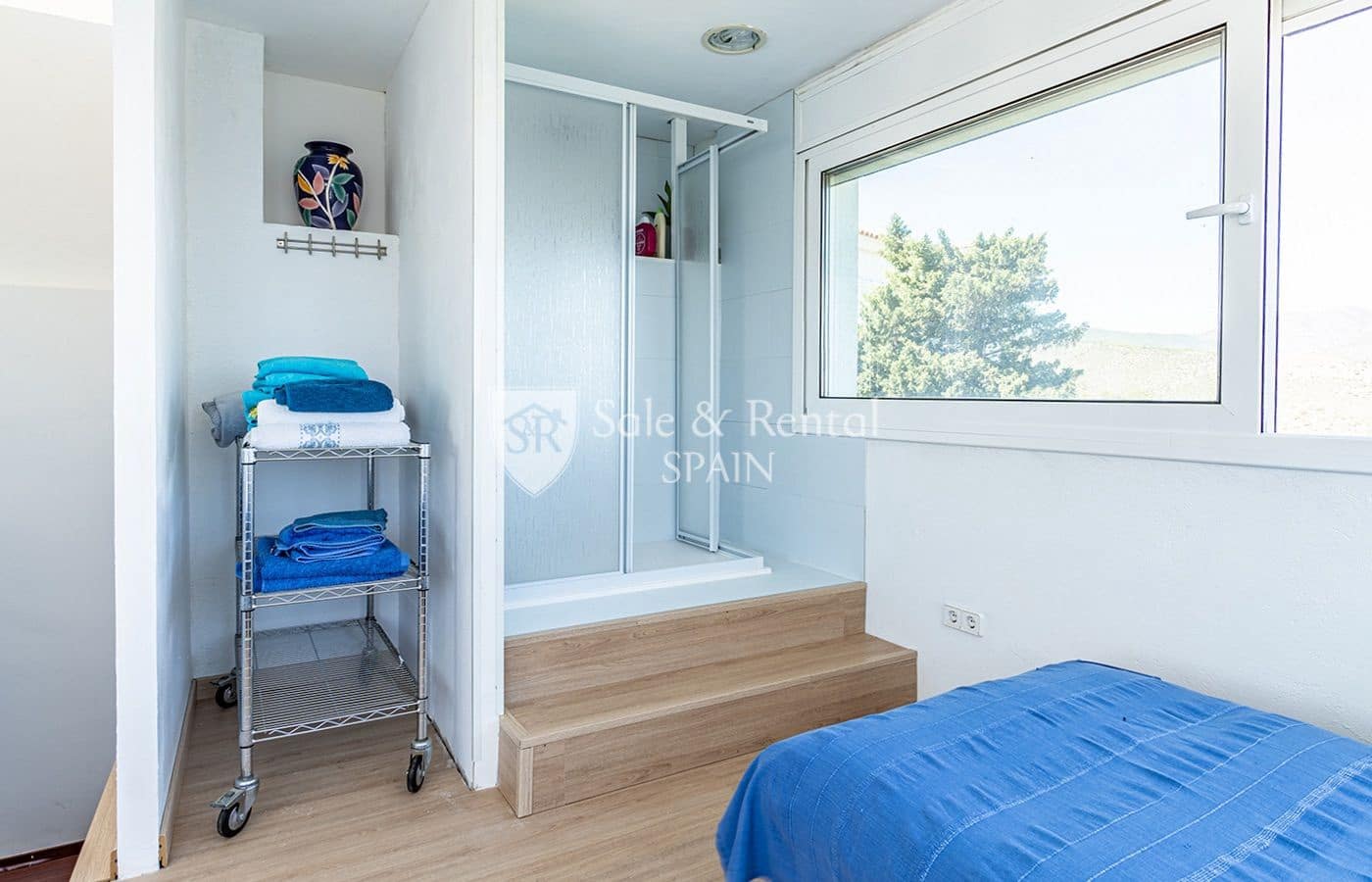 5 soveværelse Villa til salg i Llanca med swimmingpool garage - € 1.600.000 (Ref: 7921626)