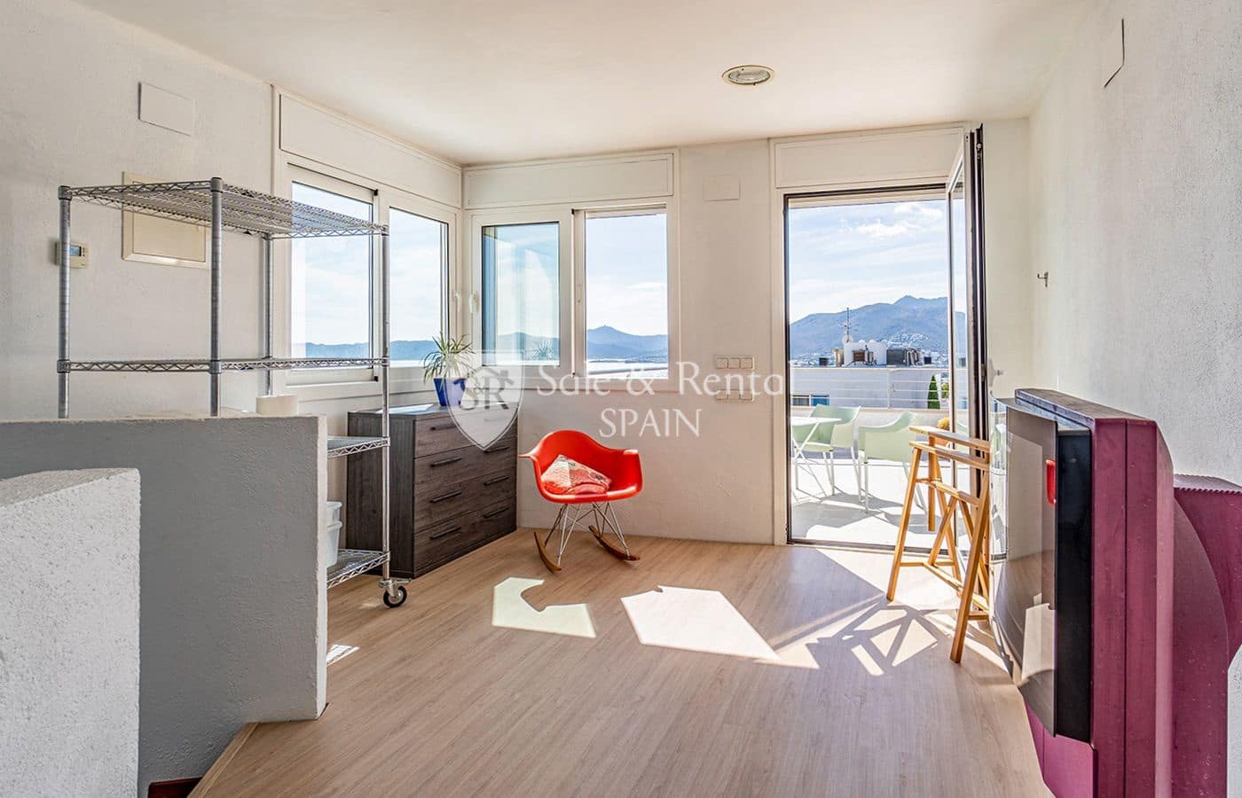 5 soveværelse Villa til salg i Llanca med swimmingpool garage - € 1.600.000 (Ref: 7921626)