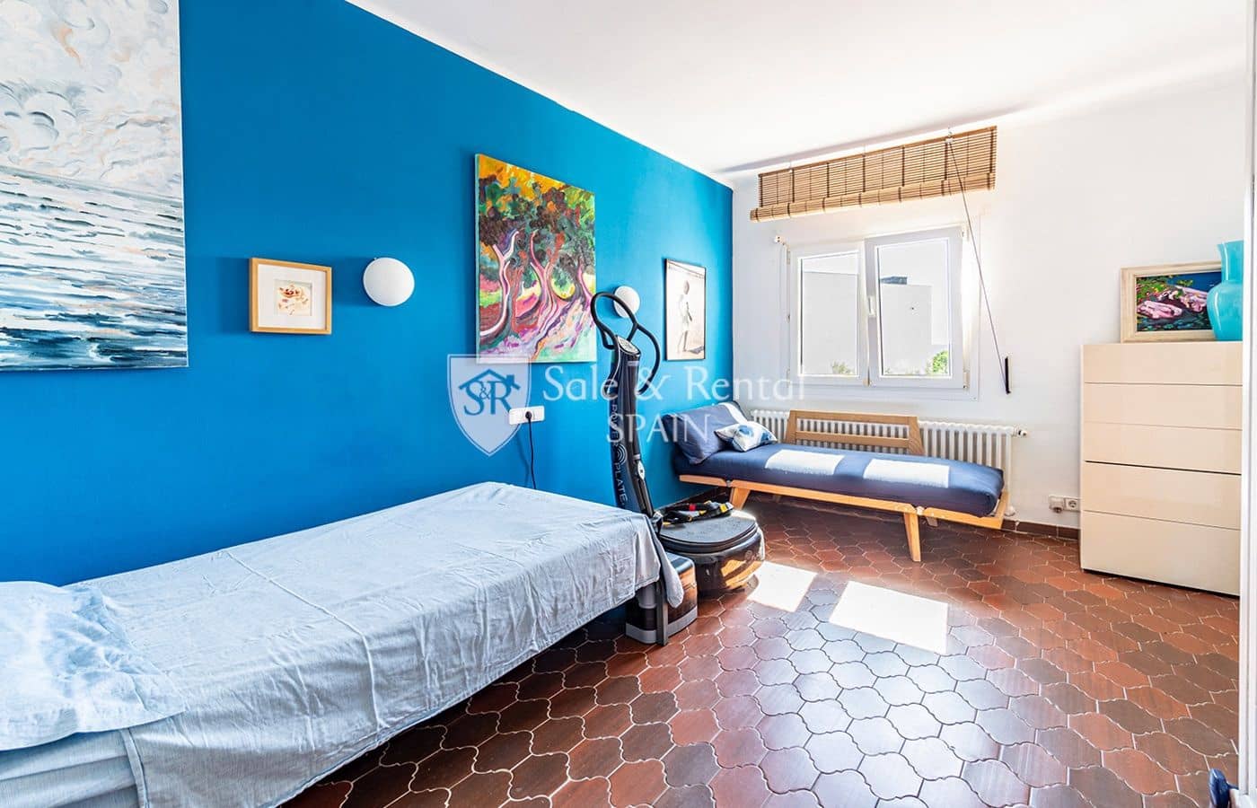 5 soveværelse Villa til salg i Llanca med swimmingpool garage - € 1.600.000 (Ref: 7921626)