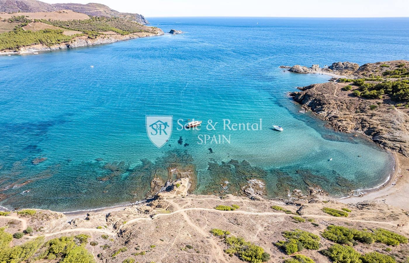 5 soveværelse Villa til salg i Llanca med swimmingpool garage - € 1.600.000 (Ref: 7921626)