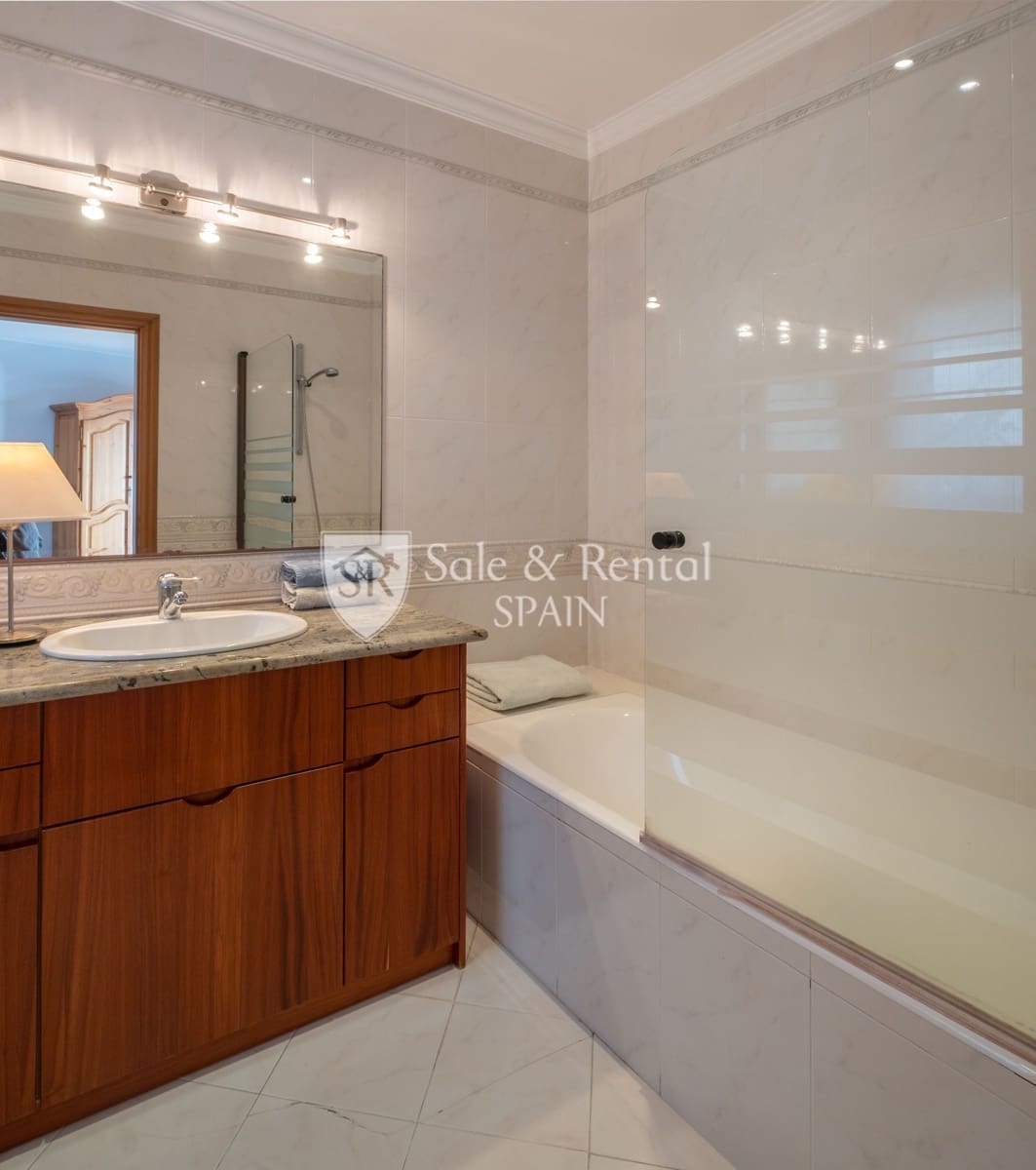 5 soveværelse Villa til salg i Lloret de Mar med swimmingpool garage - € 1.420.000 (Ref: 7963495)