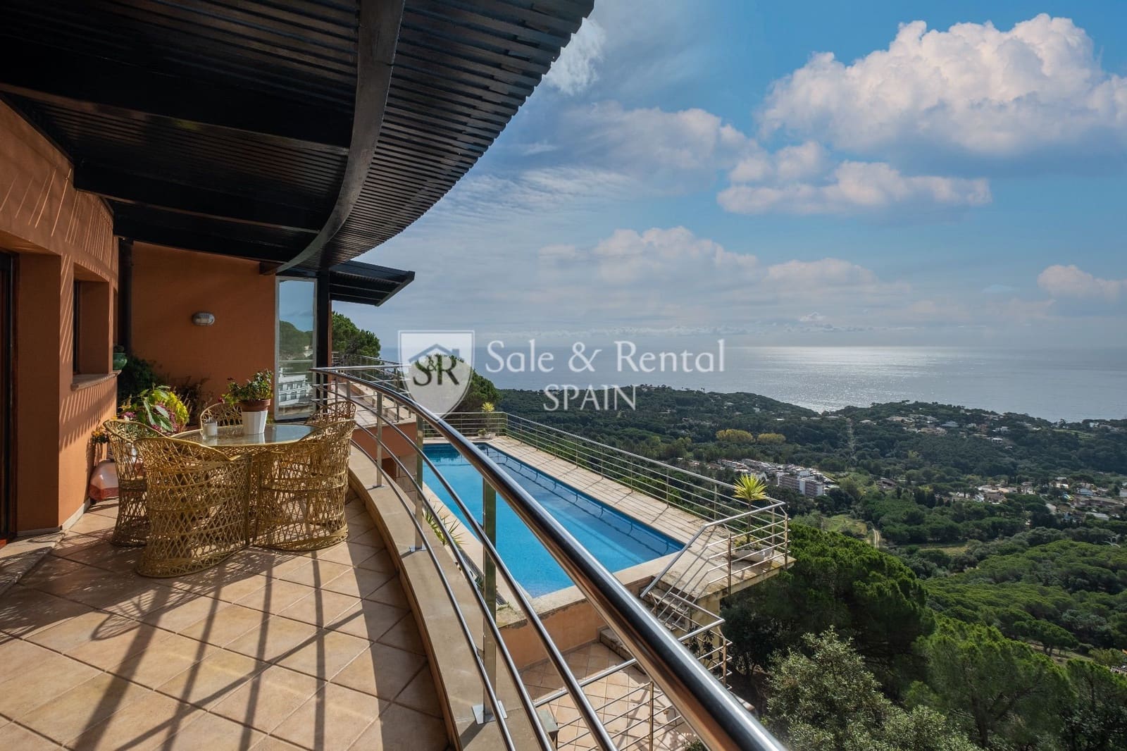 5 soveværelse Villa til salg i Lloret de Mar med swimmingpool garage - € 1.420.000 (Ref: 7963495)