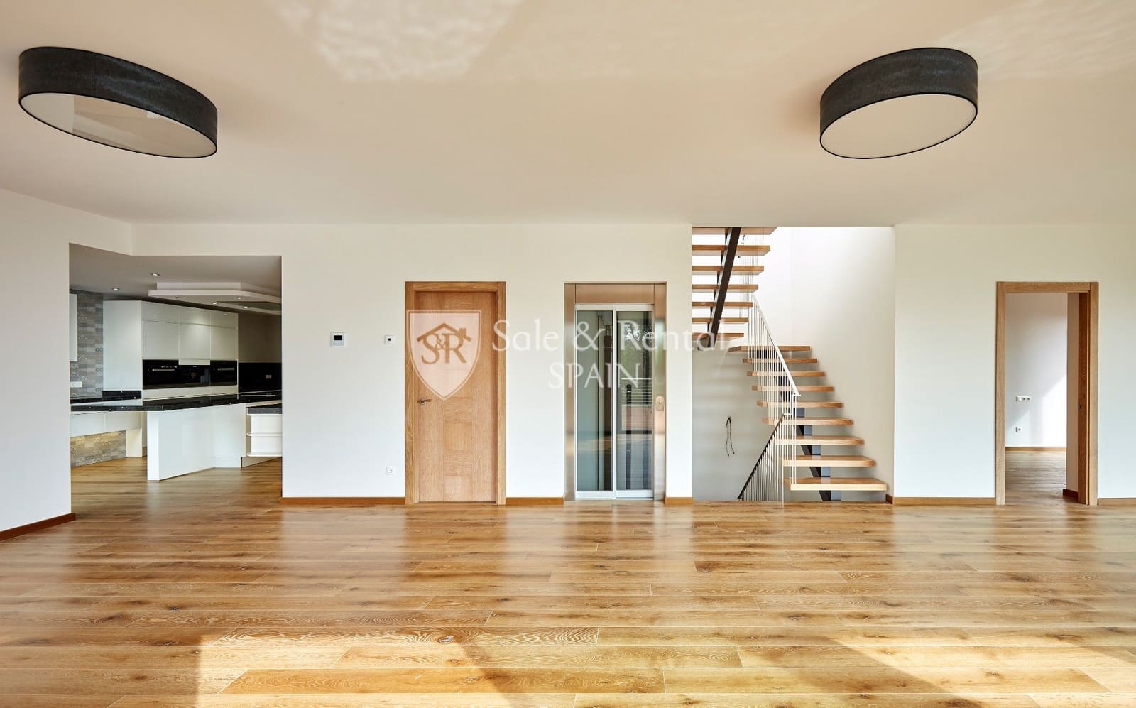 4 soveværelse Villa til salg i Lloret de Mar med swimmingpool garage - € 1.800.000 (Ref: 7982593)