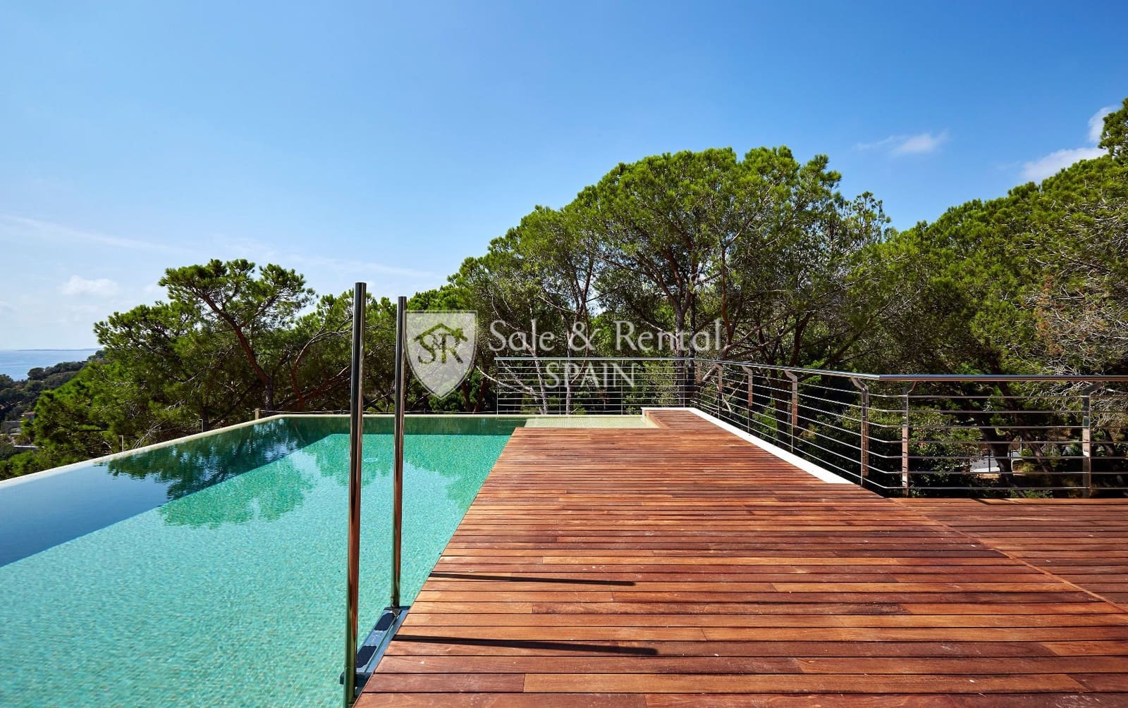 4 soveværelse Villa til salg i Lloret de Mar med swimmingpool garage - € 1.800.000 (Ref: 7982593)
