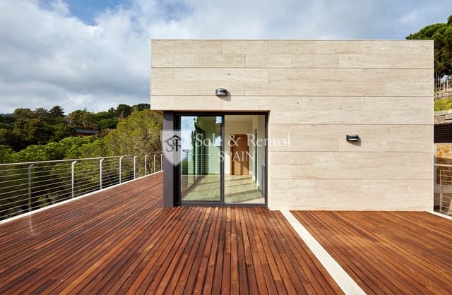 4 camera da letto Villa in vendita in Canyelles, Lloret de Mar con piscina garage - 1.800.000 € (Rif: 7982593)