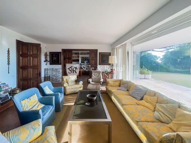 7 Zimmer Villa zu verkaufen in Sant Andreu de Llavaneres mit Pool Garage - 1.400.000 € (Ref: 8024875)