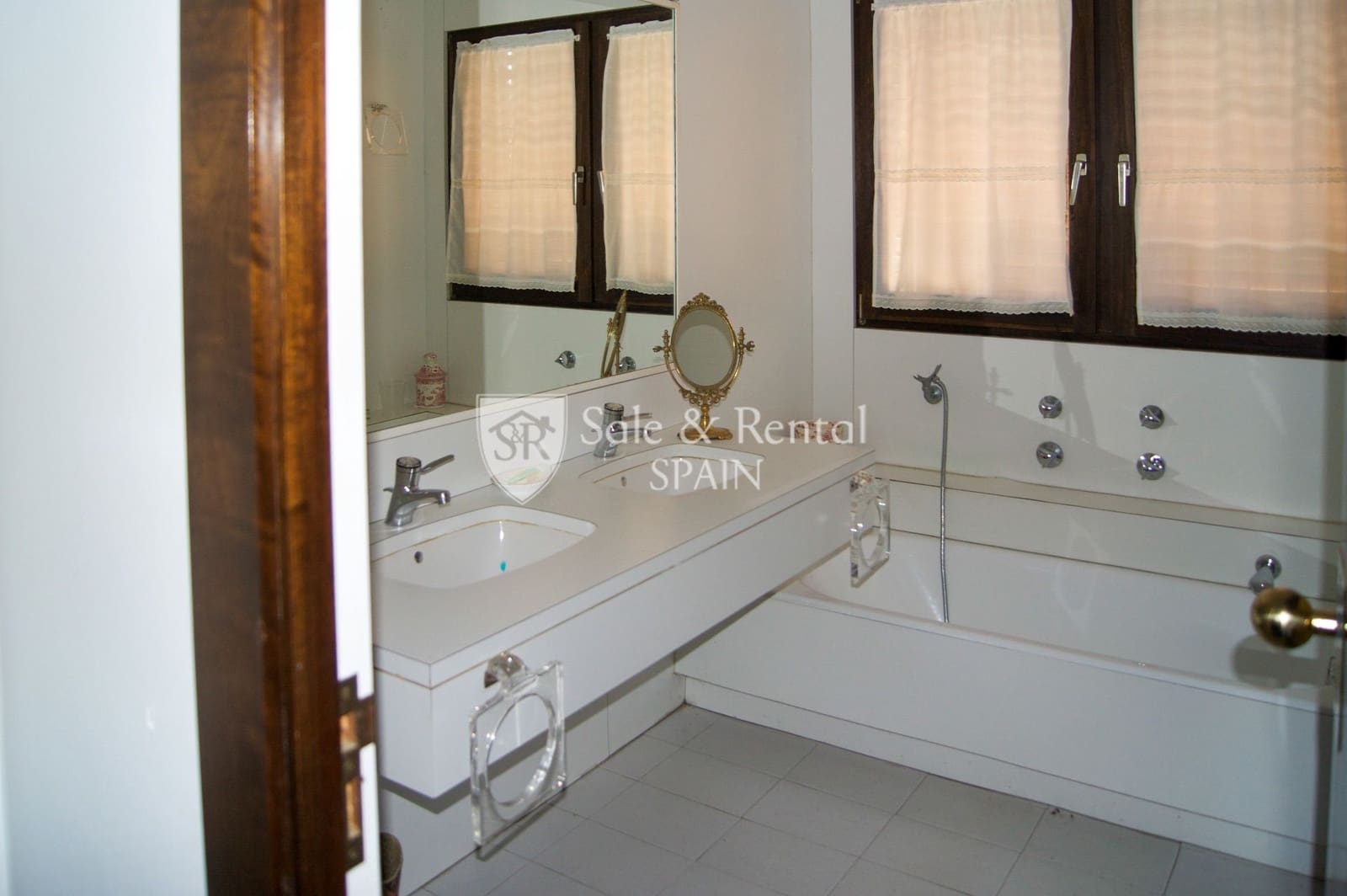 6 soveværelse Villa til salg i Sant Andreu de Llavaneres med swimmingpool garage - € 1.700.000 (Ref: 8024876)