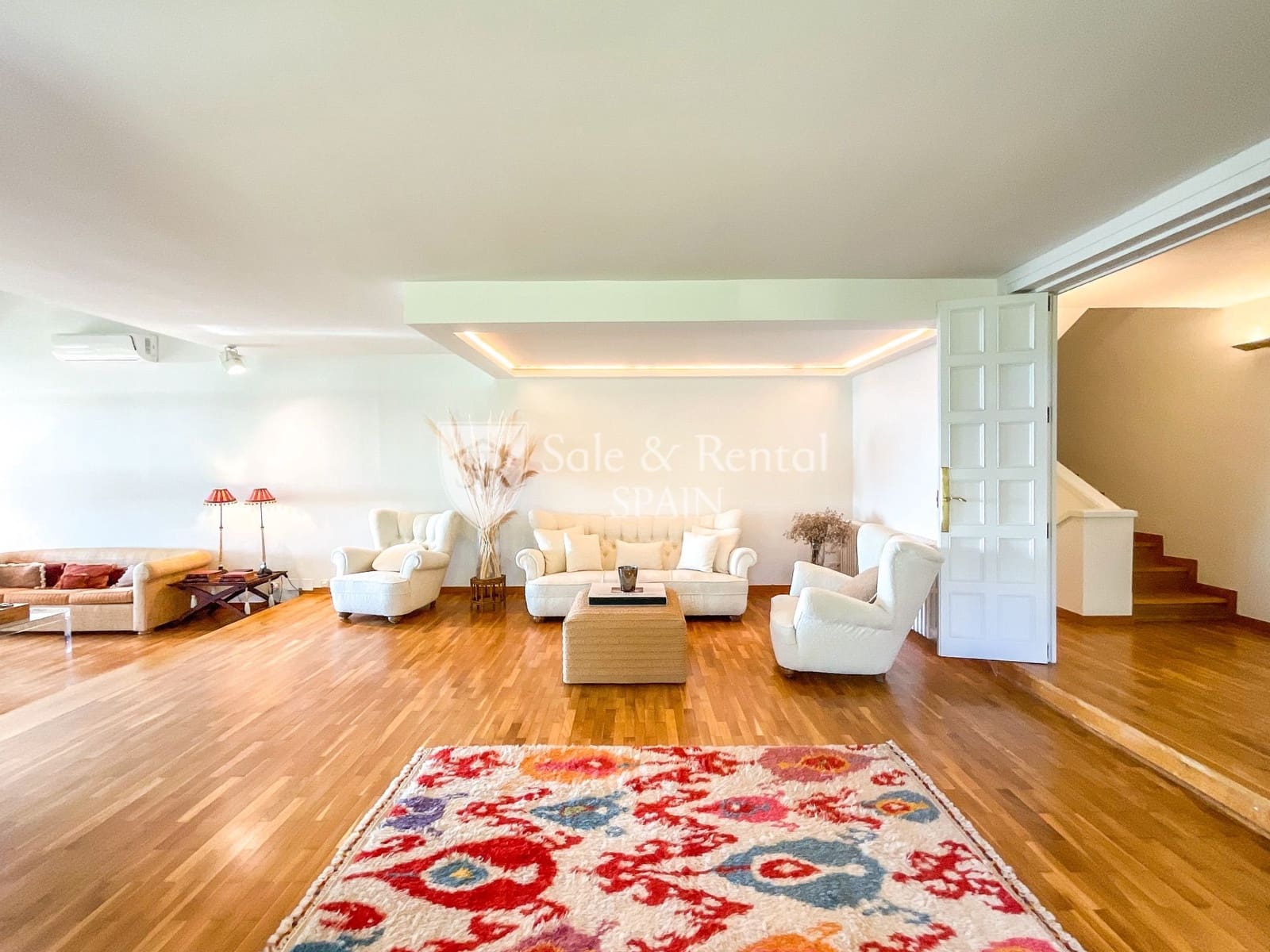 4 soverom Villa til salgs i Sant Vicenc de Montalt med svømmebasseng garasje - € 1 690 000 (Ref: 8030919)