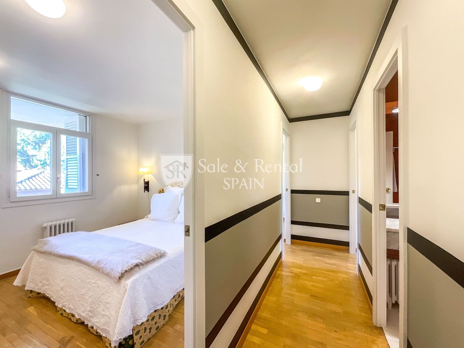 4 soverom Villa til salgs i Sant Vicenc de Montalt med svømmebasseng garasje - € 1 690 000 (Ref: 8030919)