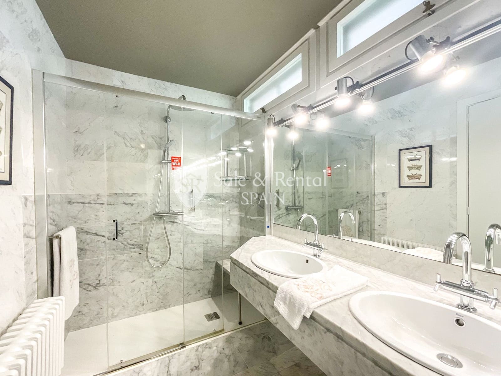 4 soverom Villa til salgs i Sant Vicenc de Montalt med svømmebasseng garasje - € 1 690 000 (Ref: 8030919)