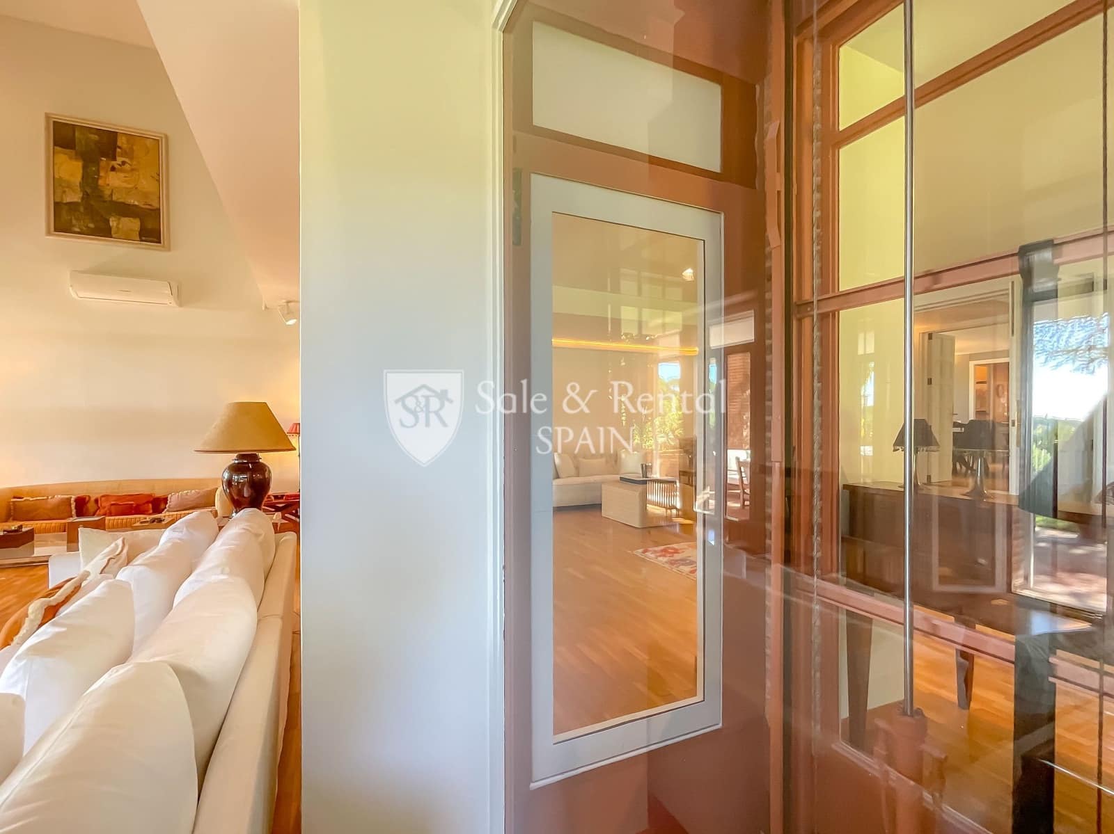 4 soverom Villa til salgs i Sant Vicenc de Montalt med svømmebasseng garasje - € 1 690 000 (Ref: 8030919)