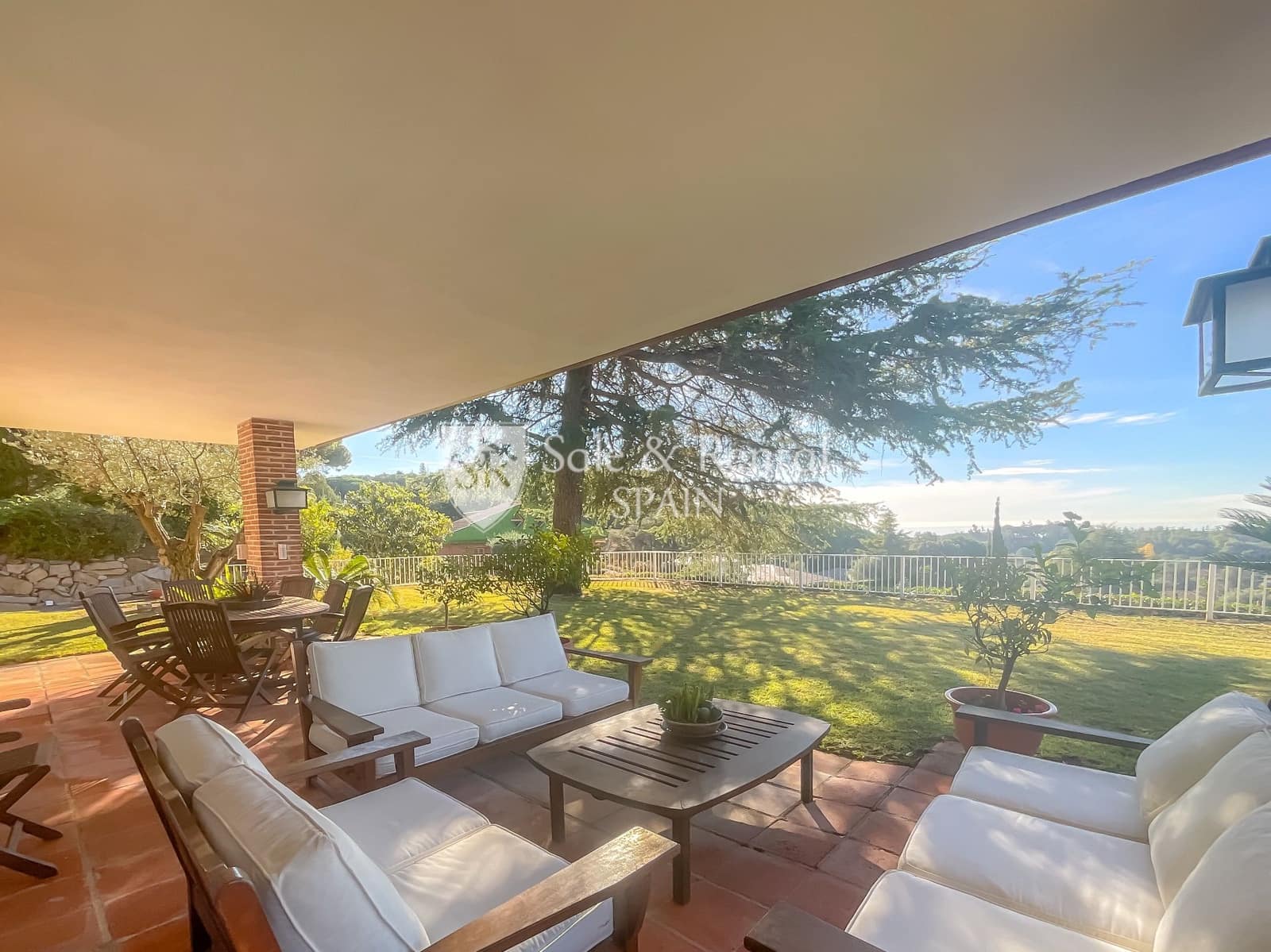 4 soverom Villa til salgs i Sant Vicenc de Montalt med svømmebasseng garasje - € 1 690 000 (Ref: 8030919)