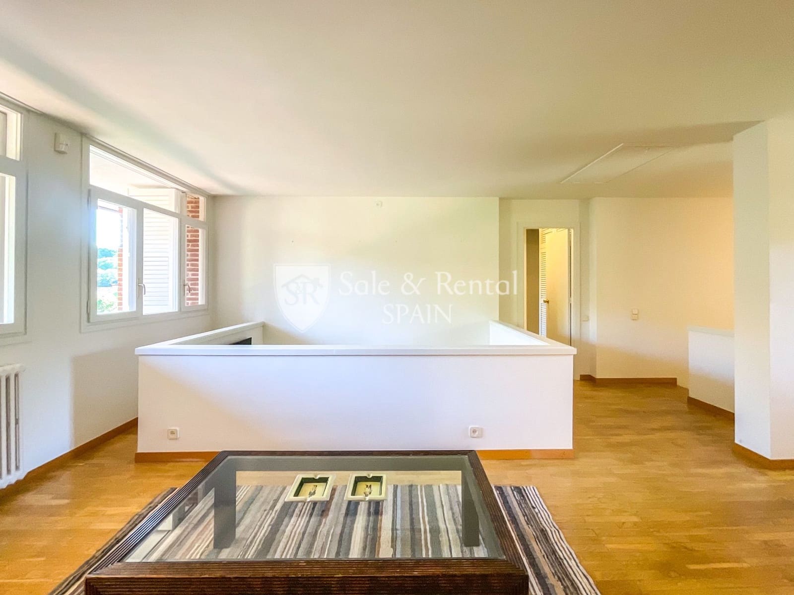 4 soverom Villa til salgs i Sant Vicenc de Montalt med svømmebasseng garasje - € 1 690 000 (Ref: 8030919)