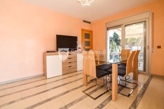 Chalet de 3 habitaciones en Montgoda, Lloret de Mar en venta con piscina garaje - 1.500.000 € (Ref: 8076910)