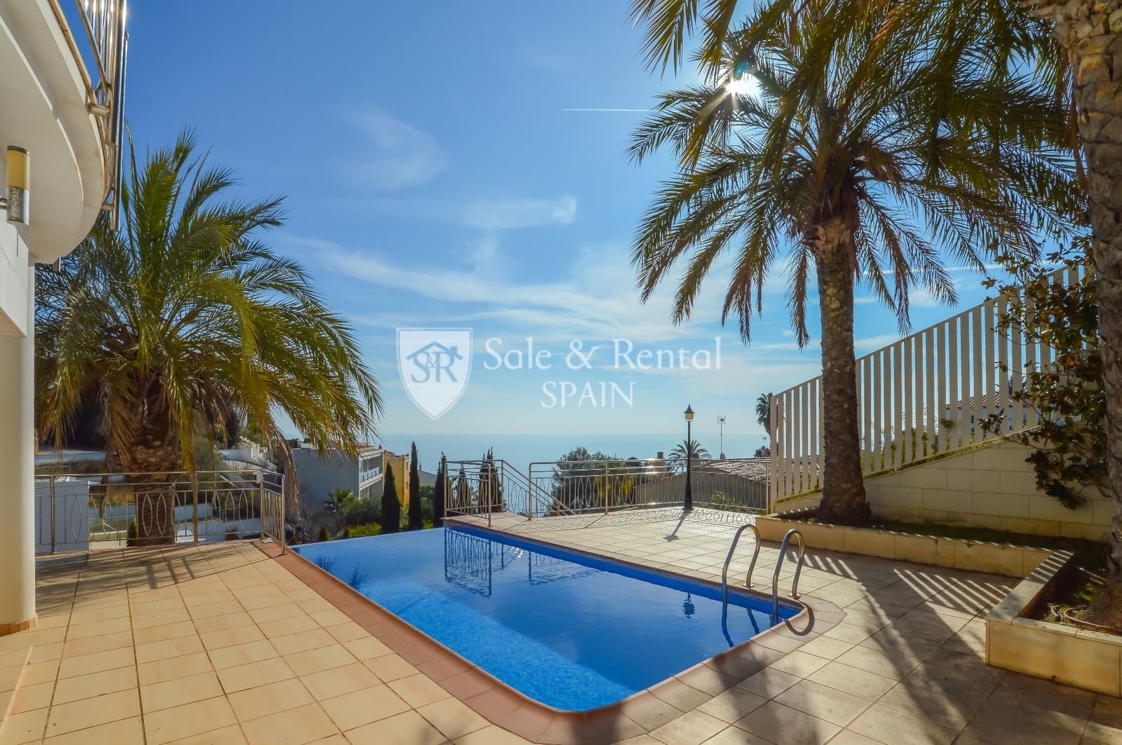 3 soveværelse Villa til salg i Lloret de Mar med swimmingpool garage - € 1.500.000 (Ref: 8076910)