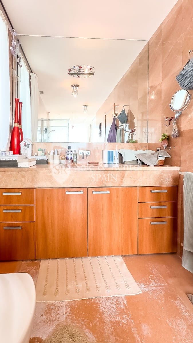 5 soveværelse Villa til salg i Lloret de Mar med swimmingpool garage - € 2.300.000 (Ref: 8083088)