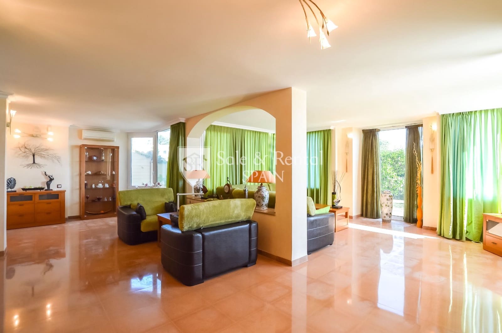 5 soveværelse Villa til salg i Lloret de Mar med swimmingpool garage - € 2.300.000 (Ref: 8083088)