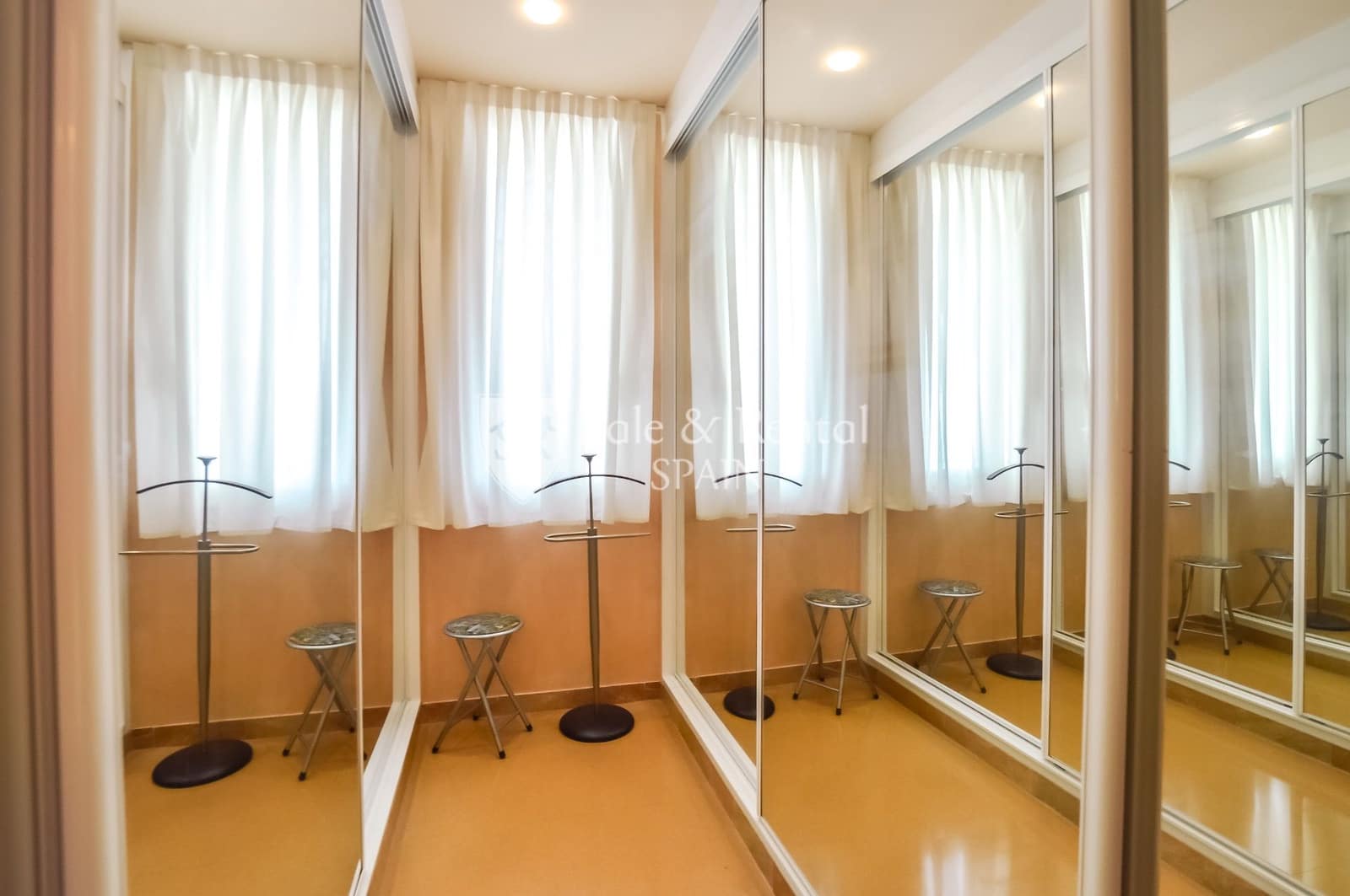 5 soveværelse Villa til salg i Lloret de Mar med swimmingpool garage - € 2.300.000 (Ref: 8083088)