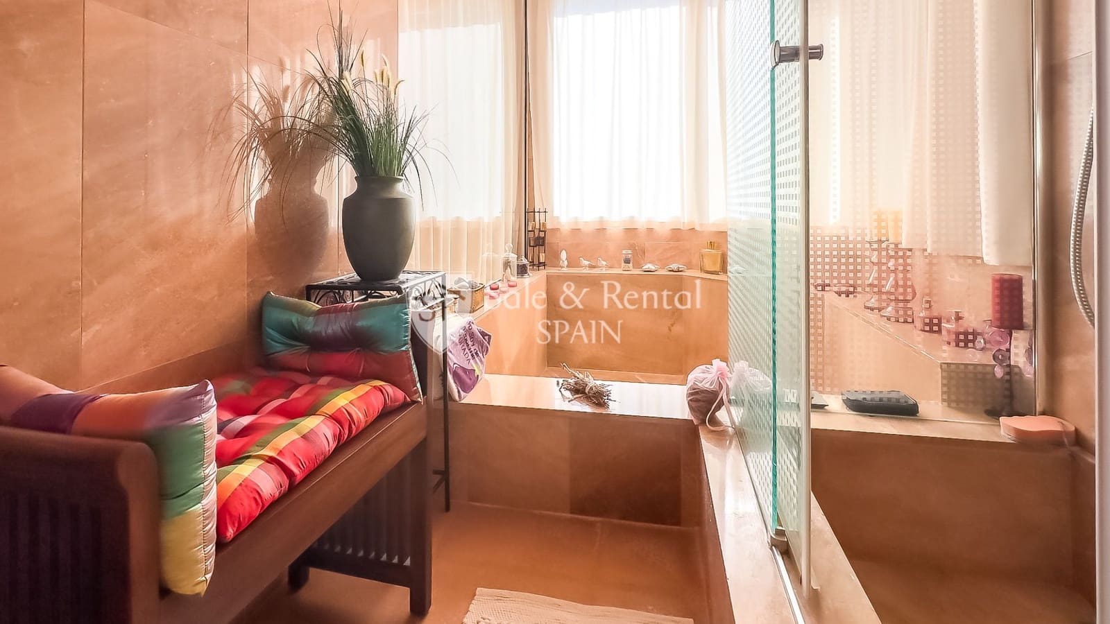 5 soveværelse Villa til salg i Lloret de Mar med swimmingpool garage - € 2.300.000 (Ref: 8083088)