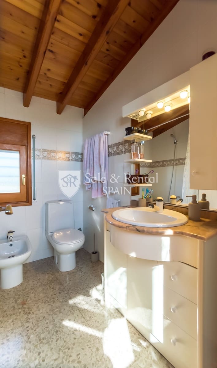 4 soveværelse Villa til salg i Santa Susanna med swimmingpool garage - € 710.000 (Ref: 8145258)