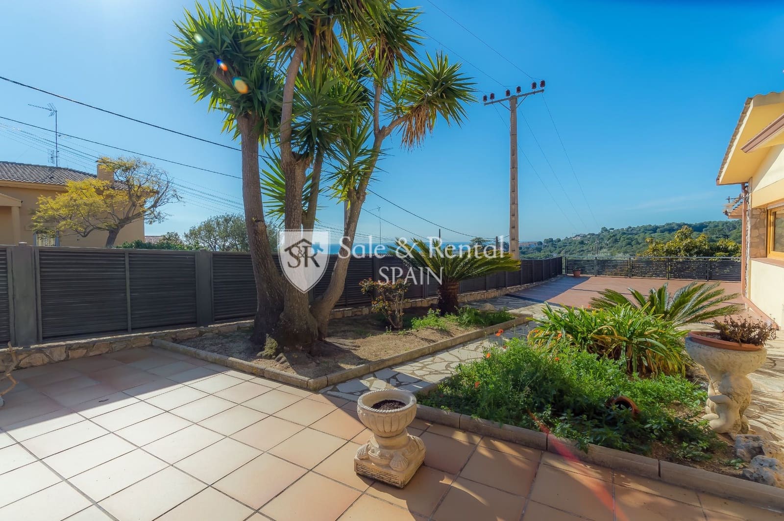 4 soveværelse Villa til salg i Santa Susanna med swimmingpool garage - € 710.000 (Ref: 8145258)