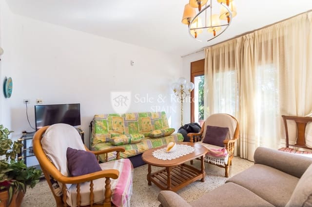 4 bedroom Villa for sale in Blanes with pool garage - € 1,280,000 (Ref: 8169444)