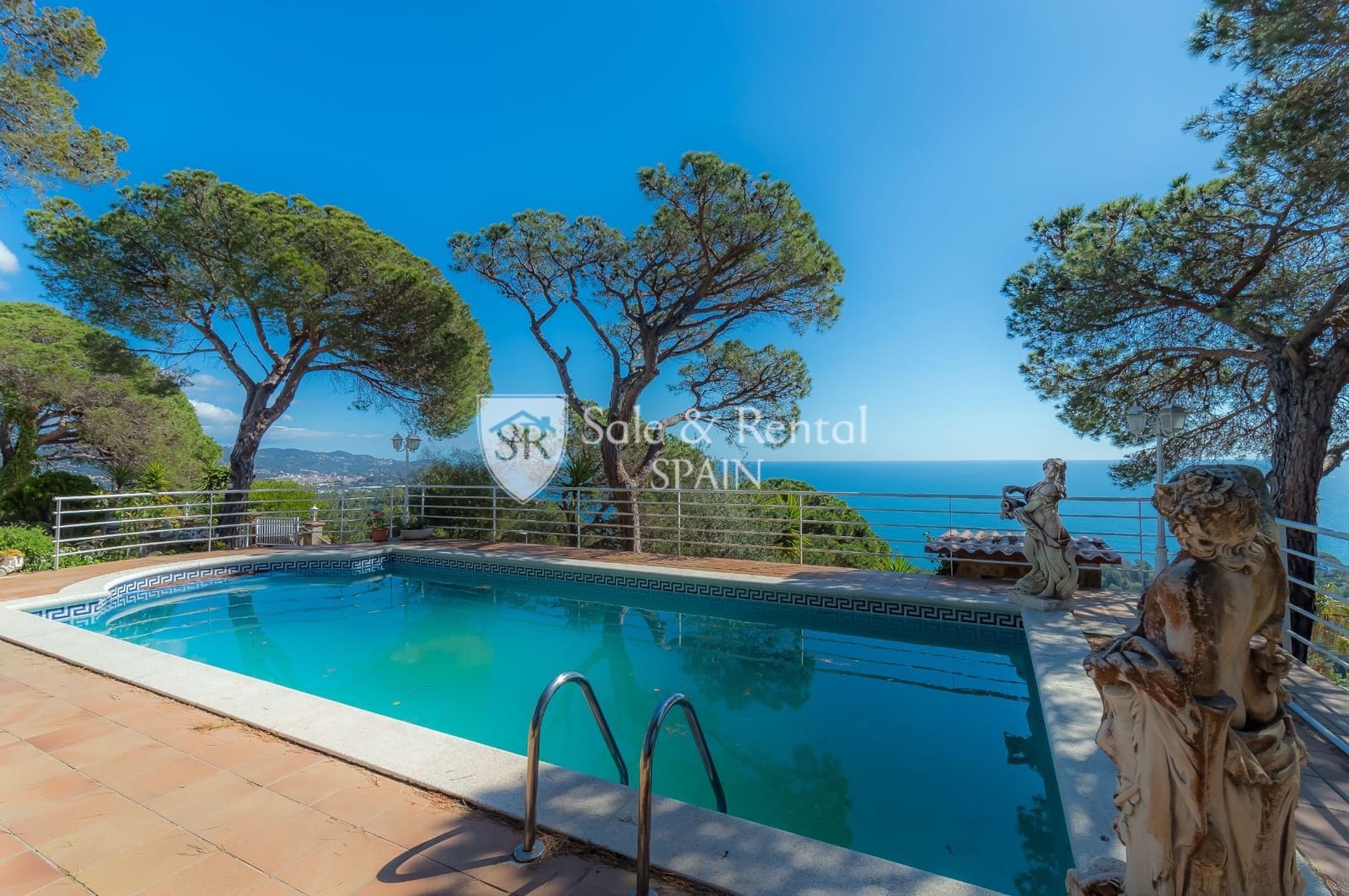 4 soveværelse Villa til salg i Blanes med swimmingpool garage - € 1.280.000 (Ref: 8169444)