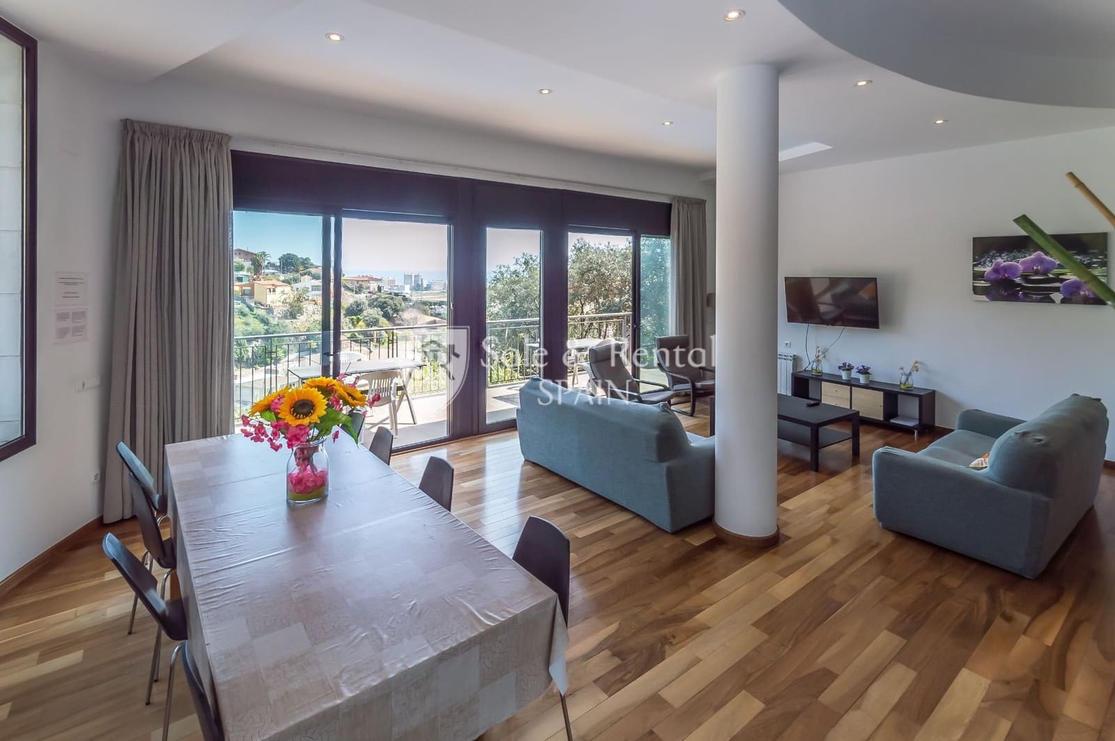 5 chambre Villa/Maison à vendre à Santa Susanna avec garage - 756 000 € (Ref: 8176662)